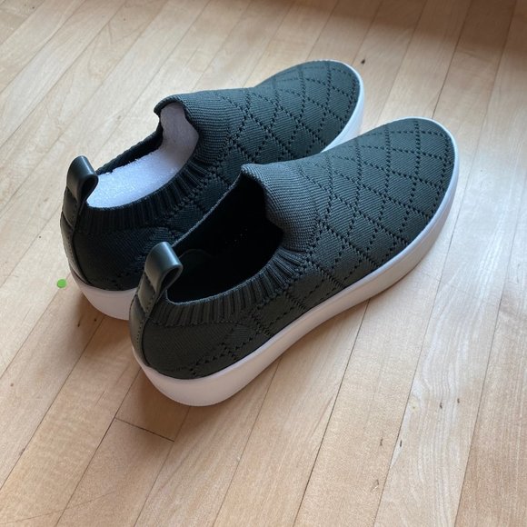 steve madden bequilt